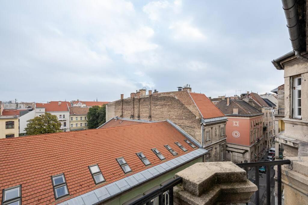 Szentkiralyi Apartman 1 Apartamento *