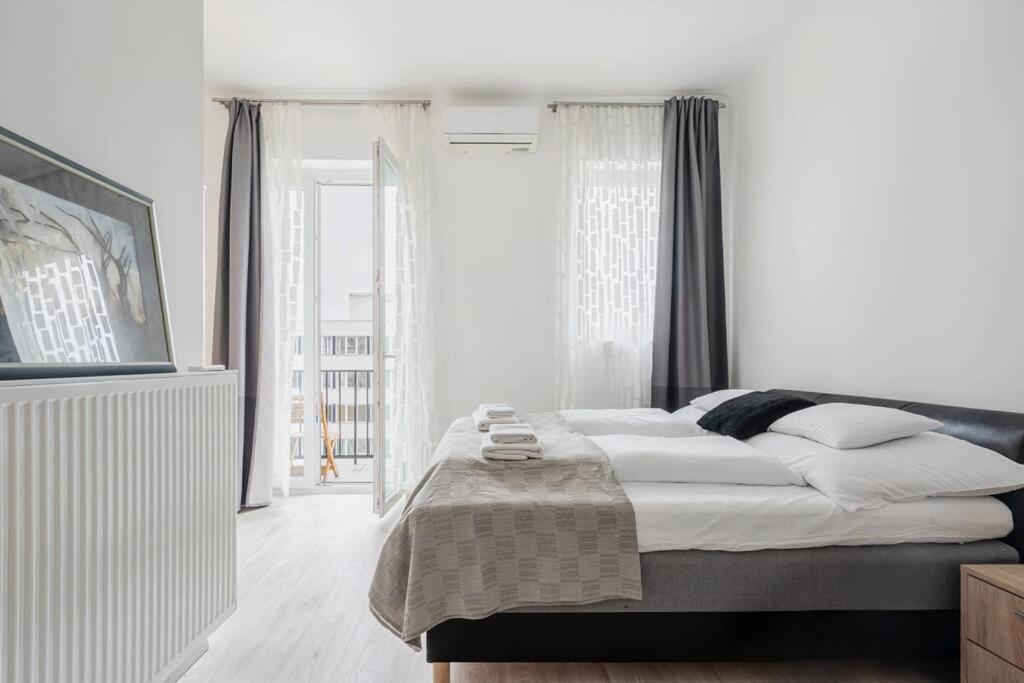 Szentkiralyi Apartman 1 Appartamento